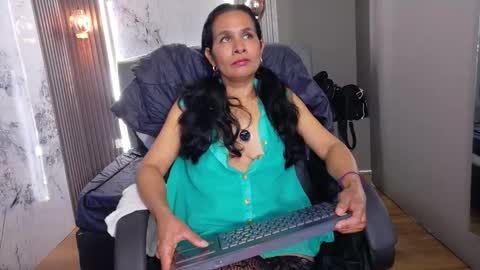 Vanessa online show from 01.17.26