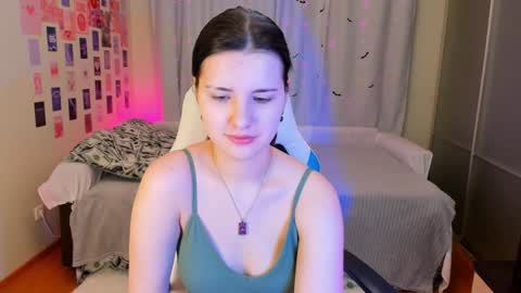 Snapshot of vanessa_brills chatting on 01.07.25 Vanessa online show from 01.07.25