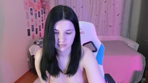 Snapshot of vanessa_brills chatting on 02.24.25 Vanessa online show from 02.24.25