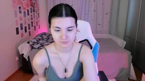 Snapshot of vanessa_brills chatting on 03.01.25 Vanessa online show from 03.01.25