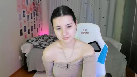 Snapshot of vanessa_brills chatting on 03.06.25 Vanessa online show from 03.06.25