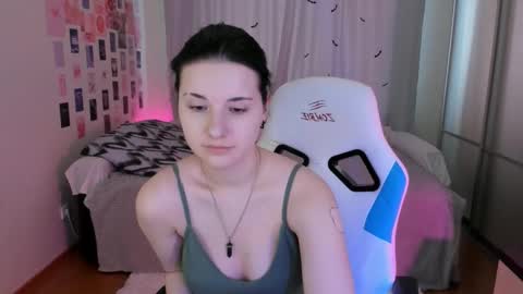 Snapshot of vanessa_brills chatting on 03.09.25 Vanessa online show from 03.09.25