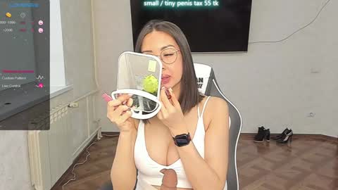 Snapshot of vanessa_sxy chatting on 02.02.25 Vanessa online show from 02.02.25