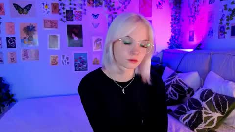 Snapshot of vanessaaustin chatting on 05.24.26 Vanessa online show from 05.24.26