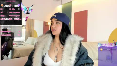 Snapshot of vanessadoofenshmirtz chatting on 04.18.26 Mrs Doofenshmirtz online show from 04.18.26