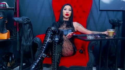 Snapshot of vanessamorningstar1 chatting on 12.29.24 Miss Vanessa online show from 12.29.24