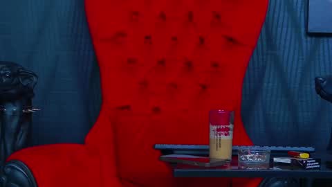 Snapshot of vanessamorningstar1 chatting on 02.05.25 Miss Vanessa online show from 02.05.25