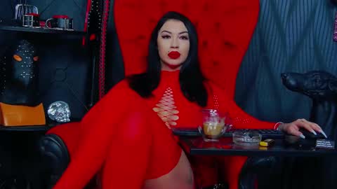 Snapshot of vanessamorningstar1 chatting on 02.19.25 Miss Vanessa online show from 02.19.25