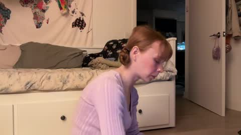 Vanessa  online show from 04.30.26