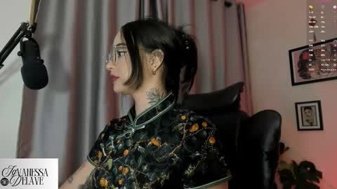 Snapshot of vanessart_ chatting on 09.09.25 Vanessa online show from 09.09.25