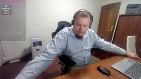 Snapshot of vanifer chatting on 07.20.26 Vanifer online show from 07.20.26