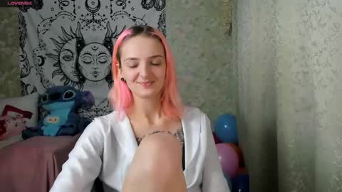 Snapshot of vanilla_arya chatting on 12.19.24 Adelina online show from 12.19.24