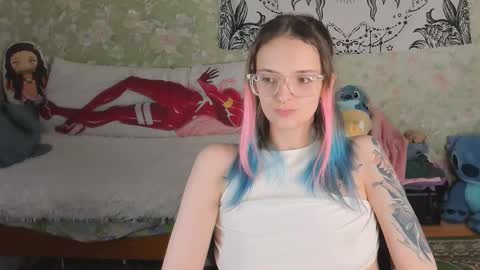 Snapshot of vanilla_arya chatting on 10.20.25 Adelina online show from 10.20.25