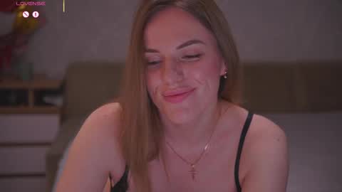 Sophie online show from 12.19.25