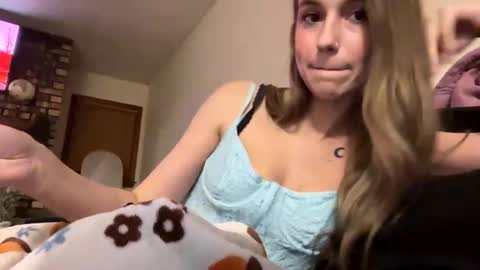 Snapshot of vannathevixen chatting on 02.20.26 Vanna The Vixen online show from 02.20.26