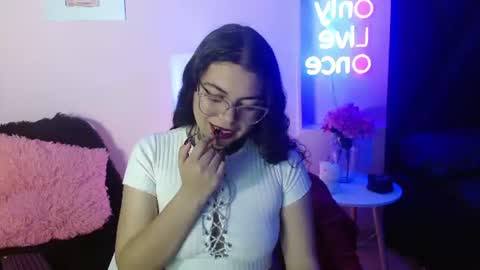 Vanne  online show from 07.18.26