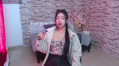 Snapshot of vanse_lust chatting on 02.09.25 Karuna online show from 02.09.25