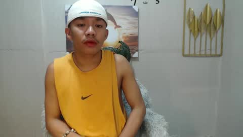 vanxxx2005 online show from 12.08.24