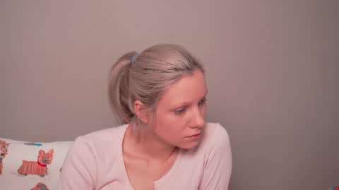 Vasya Sylvia online show from 12.22.25