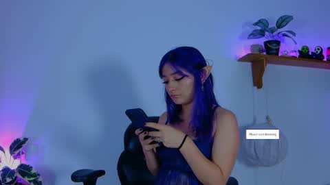 Vayolett online show from 10.26.25