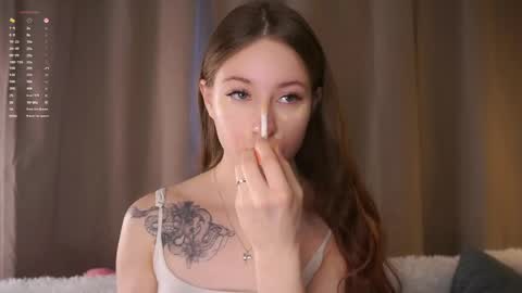 Snapshot of vedatroe chatting on 04.07.26 vedatroe online show from 04.07.26