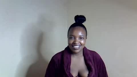 Snapshot of veesazii chatting on 02.13.26 veesazii online show from 02.13.26