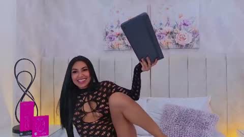 Mia brando online show from 07.24.26