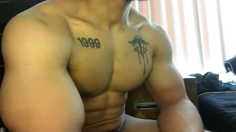 Vegas Love online show from 01.31.26