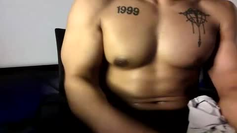 Vegas Love online show from 06.11.26