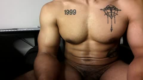 Vegas Love online show from 07.10.26