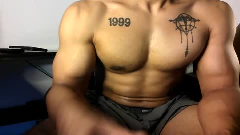 Vegas Love online show from 07.11.26