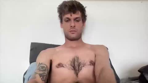 Snapshot of vegassangel chatting on 04.28.26 Joeyyy online show from 04.28.26