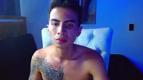 velk_hot1 online show from 02.12.26