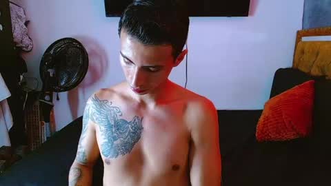 velk_hot1 online show from 05.09.26