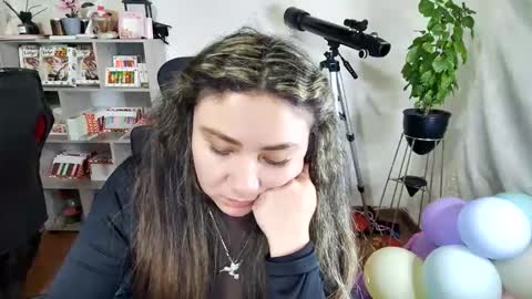 Im VelaI will be Christmas and New Year with my family December 22 to January 13 I will miss you guys. online show from 10.19.25