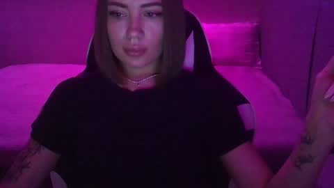 Snapshot of velour_myst chatting on 07.16.26 velour_myst online show from 07.16.26