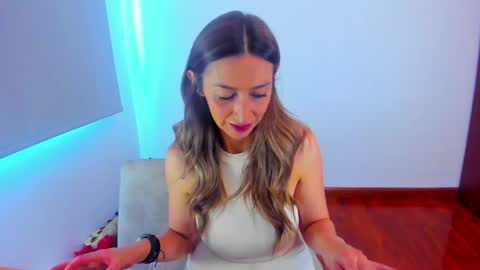 Sara online show from 05.25.26