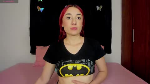 Snapshot of velvet_00 chatting on 02.27.25 velvet_00 online show from 02.27.25