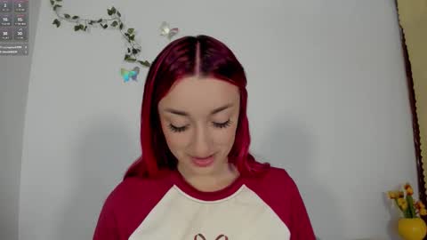 Snapshot of velvet_00 chatting on 02.22.26 velvet_00 online show from 02.22.26