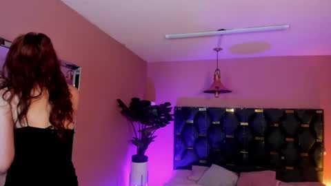 Isabella  online show from 07.06.26