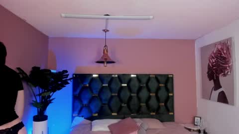 Isabella  online show from 07.22.26