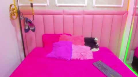 velvet_giirll online show from 06.18.26