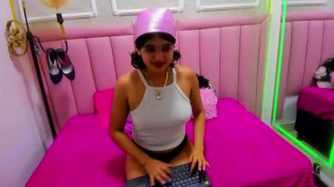 velvet_giirll online show from 06.23.26