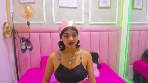 velvet_giirll online show from 07.06.26
