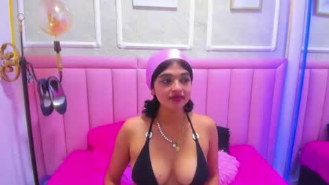 velvet_giirll online show from 07.08.26