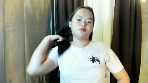 Snapshot of velvet_jess chatting on 03.03.26 call me jessie online show from 03.03.26