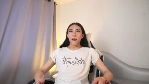 Velvet  online show from 06.12.26