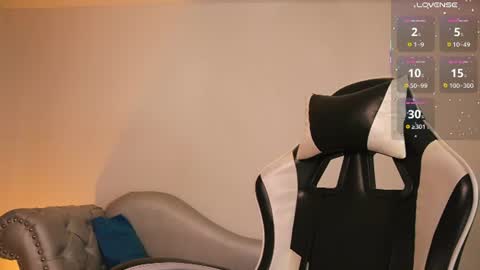 Velvet  online show from 07.18.26