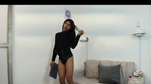 Snapshot of velvet_sex23 chatting on 07.16.26 velvet_sex23 online show from 07.16.26