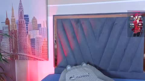 Snapshot of velvetfox_ chatting on 04.22.26 velvetfox_ online show from 04.22.26